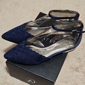 Adrianna PAPELL lace Pointed Flats
